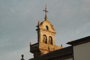 Iglesia de Santa Mar&iacute;a la Mayor de O Val