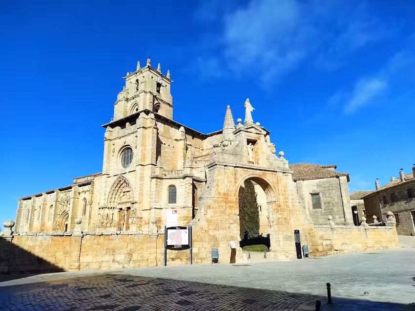 Iglesia de Santa Mar&iacute;a la Real