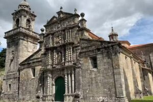 Iglesia de Santa Mar&iacute;a la Real de Entrimo