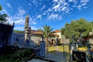 Iglesia de Santa Marina de C&oacute;rcores