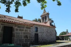 Iglesia de Santa Mari&ntilde;a de O Barro