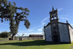 Iglesia de Santa Mari&ntilde;a de Parada