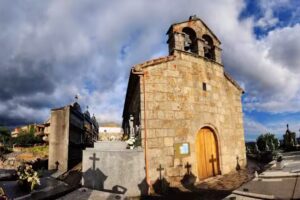 Iglesia de Santa Mariña do Monte