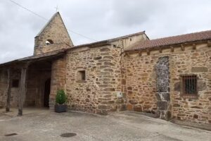 Iglesia De Santiago Apostol