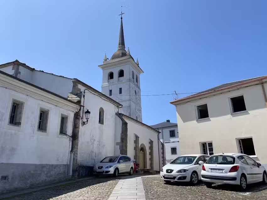 Iglesia de Santiago Ap&oacute;stol
