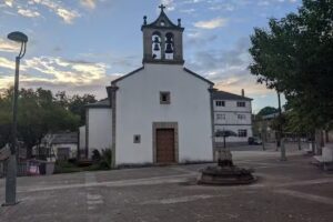 Iglesia de Santiago Ap&oacute;stolo de Castroverde