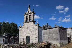 Iglesia de Santiago de A Laxe