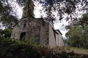 Iglesia de Santiago de Augas Mestas