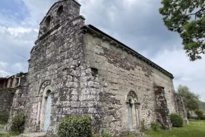 Iglesia de Santiago de Baamonde