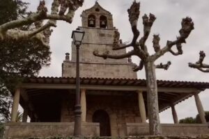Iglesia de Santiago de Caravia