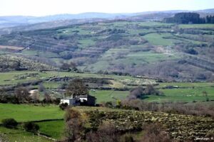 Iglesia de Santiago de Cotar&oacute;s