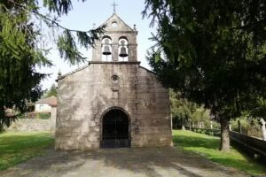 Iglesia de Santiago de Covelo