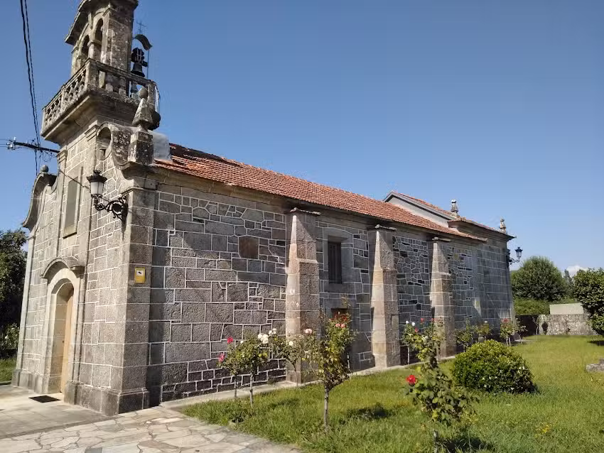 Iglesia de Santiago de Est&aacute;s