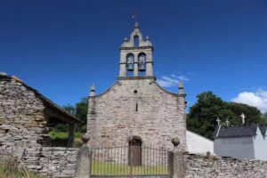Iglesia de Santiago de Estraxiz