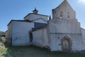 Iglesia de Santiago de G&aacute;legos
