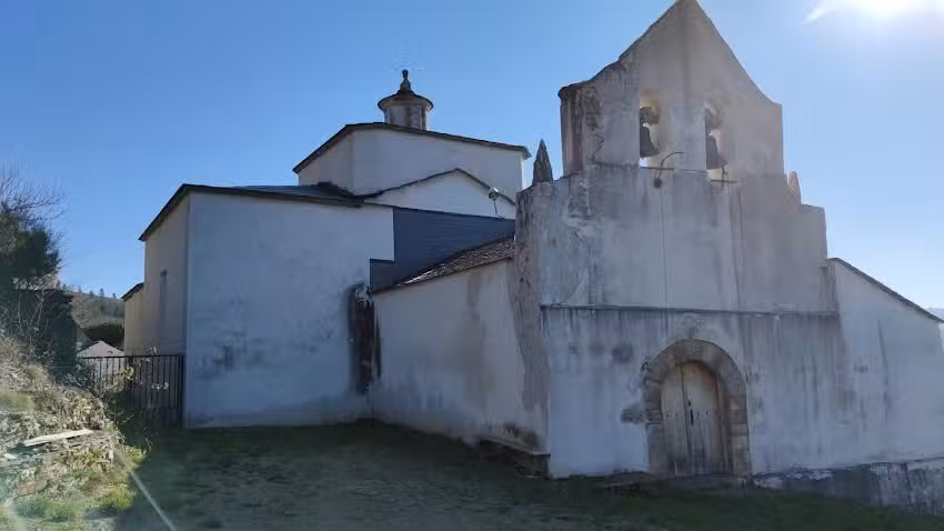 Iglesia de Santiago de G&aacute;legos