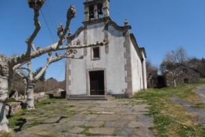 Iglesia de Santiago de Ill&aacute;n