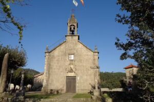 Iglesia de Santiago de Malvas