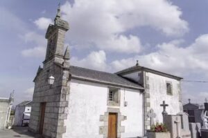 Iglesia de Santiago de Piugos