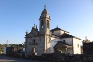 Iglesia de Santiago de Sa&aacute;