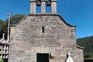 Iglesia de Santiago de Trez