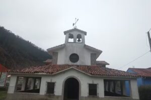 Iglesia de Santianes del Agua
