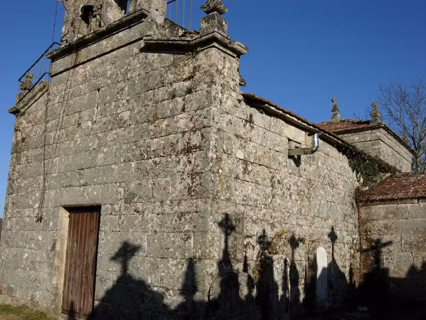 Iglesia de Santo Esteban de Cangues
