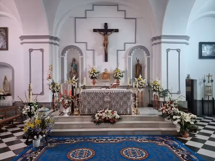 Iglesia de Santo Toribio de Li&eacute;bana