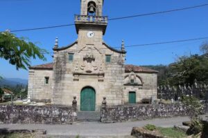 Iglesia de Sta Mari&ntilde;a de P&iacute;as