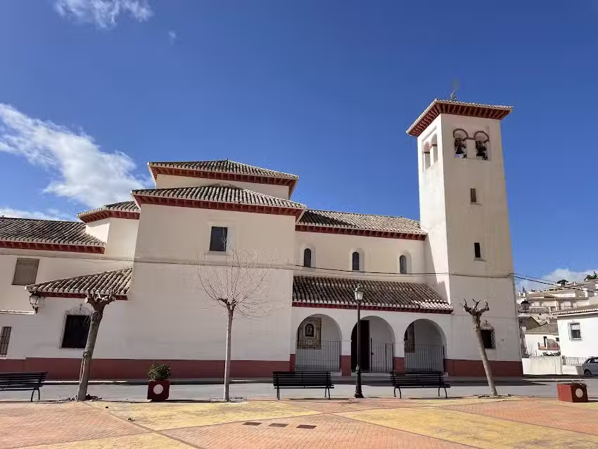 Iglesia de Tozar