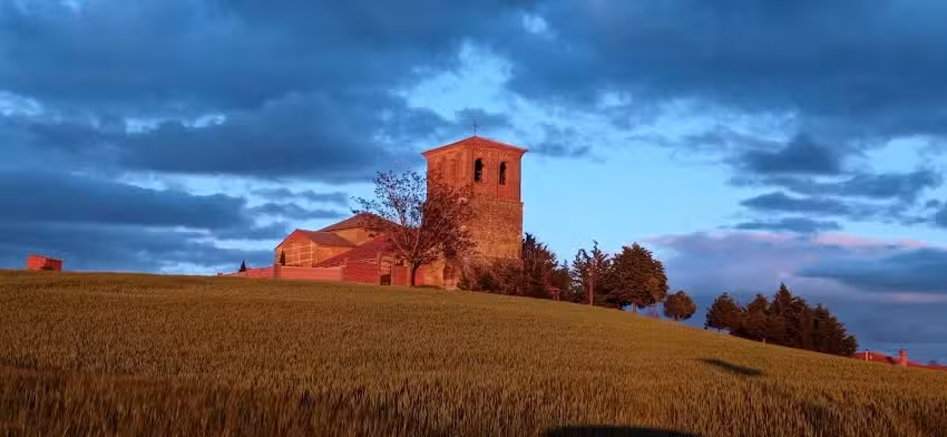 Iglesia de Vega de Do&ntilde;a Olimpa