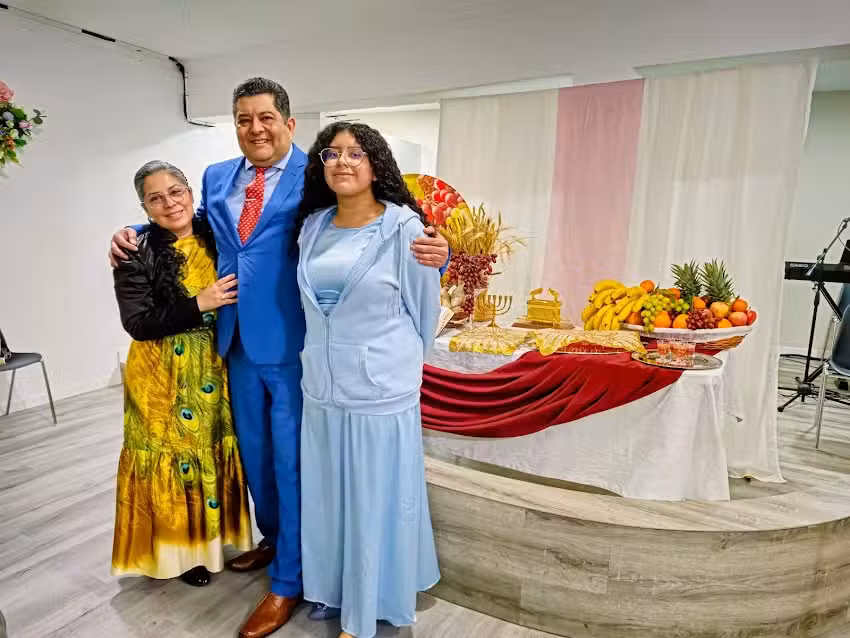 Iglesia Evang&eacute;lica Apost&oacute;lica del Nombre De Jes&uacute;s en Fuencarral