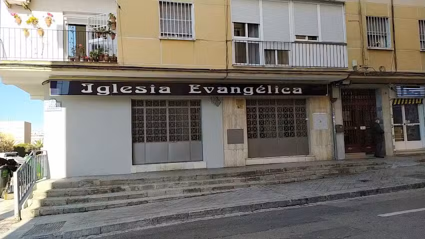 Iglesia Evang&eacute;lica Bautista
