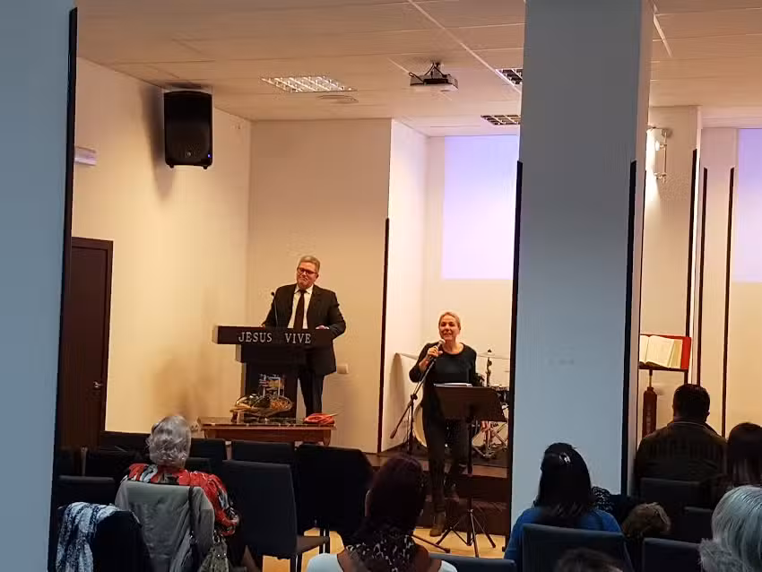 Iglesia Evang&eacute;lica Bautista &lsquo;Jes&uacute;s Vive&rsquo;