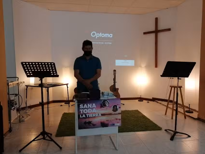 Iglesia Evang&eacute;lica Bautista &laquo;La vid&raquo;