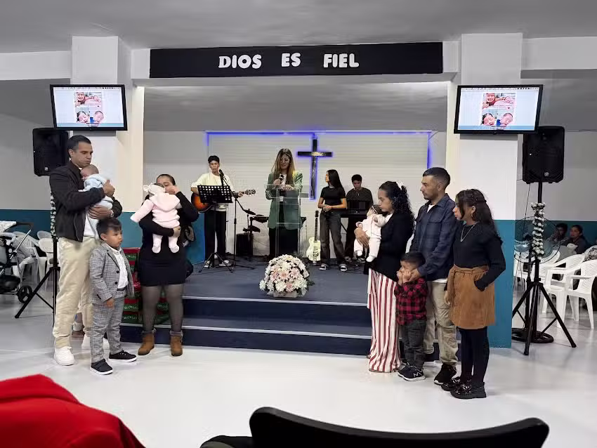 Iglesia Evang&eacute;lica Comunidad de Amor Cristiano-Asamblea de Dios