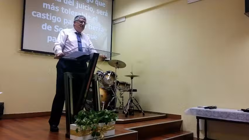 Iglesia Evang&eacute;lica Cristo Vive de Castro Urdiales