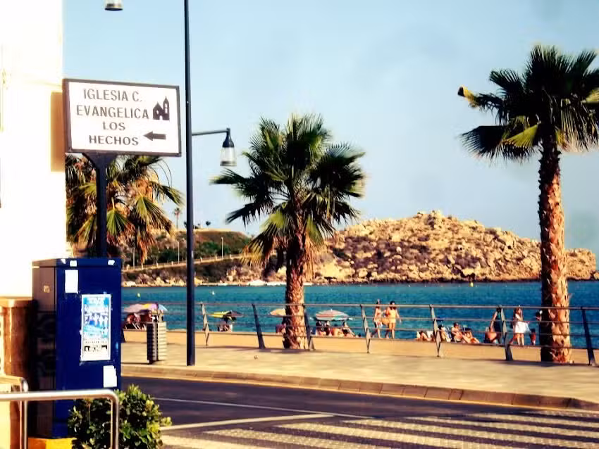 Iglesia Evang&eacute;lica &laquo;Los Hechos&raquo;