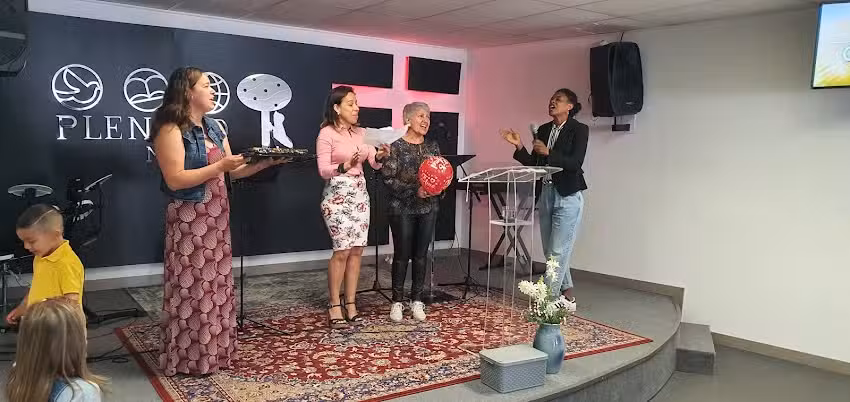 Iglesia Evang&eacute;lica Plenitud