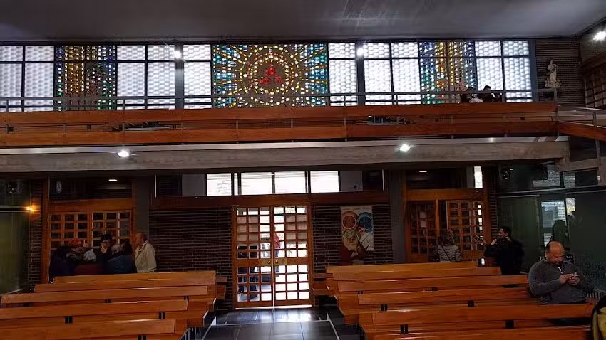 Iglesia Nuestra Se&ntilde;ora de Aluche (PP. Escolapios)