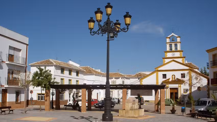 Iglesia Nuestra Se&ntilde;ora de la Oliva