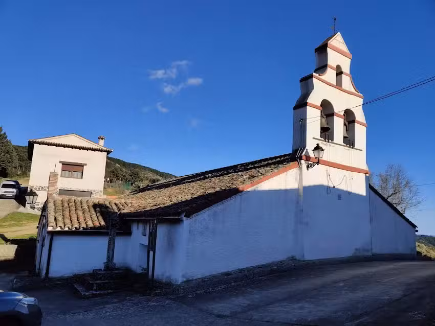 Iglesia Nuestra Se&ntilde;ora De Piedraescrita