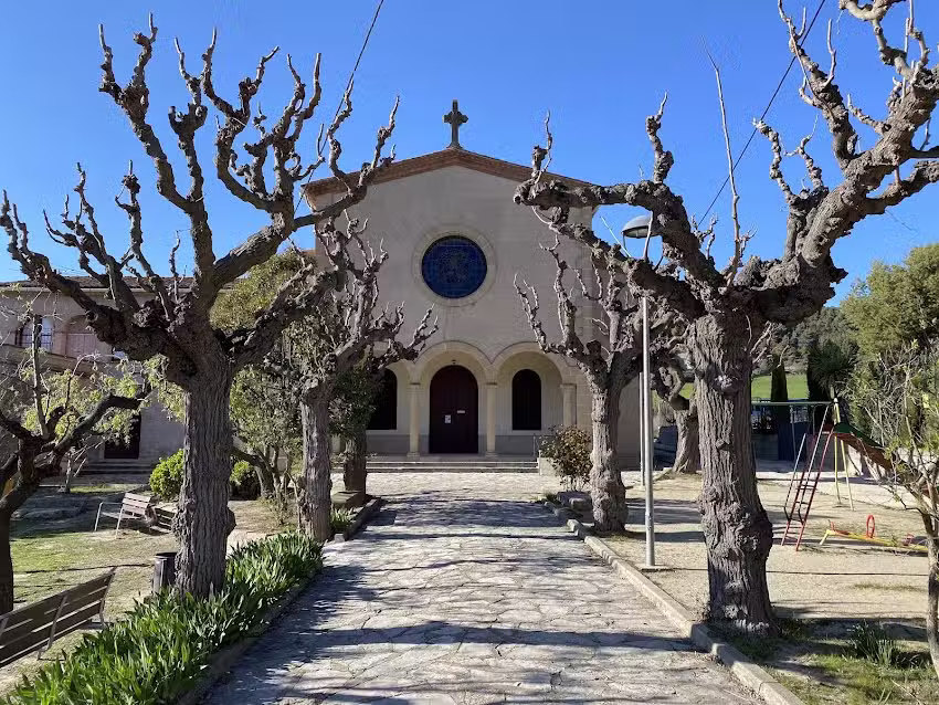 Iglesia nueva de San Vicente de Castellol&iacute;