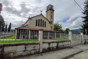 Iglesia Nueva de Santa Cruz de Arrabaldo