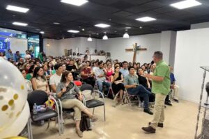 IGLESIA NUEVA VIDA TRES CANTOS