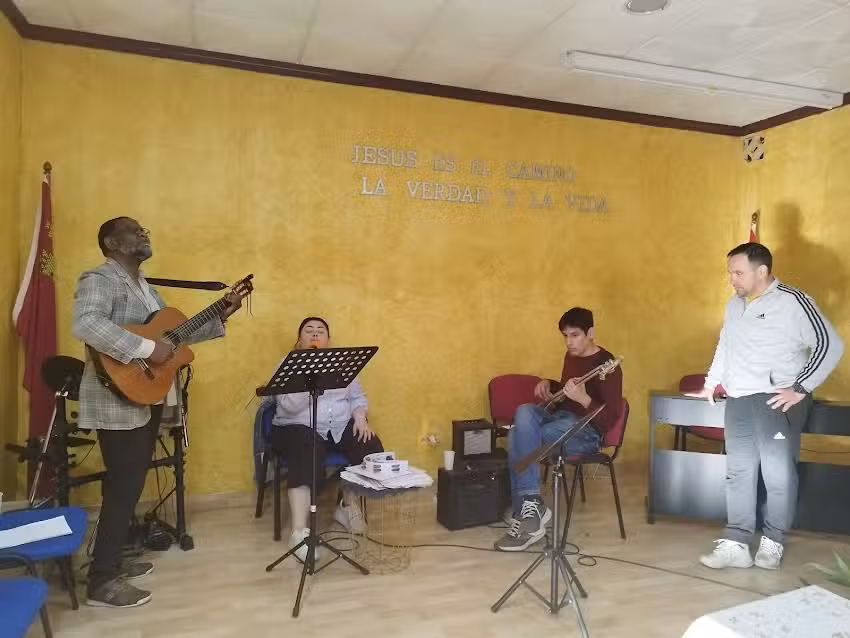 Iglesia Nuevo Renacer Los Alc&aacute;zares
