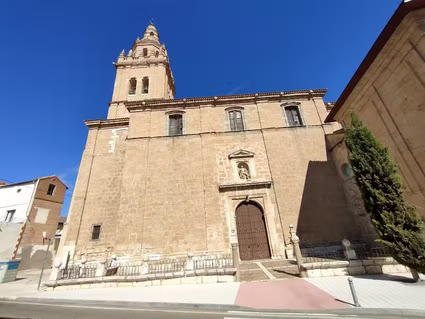 Iglesia parroquial de los Santos Juanes