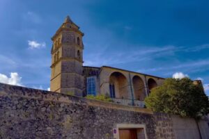 Iglesia Parroquial de Petra