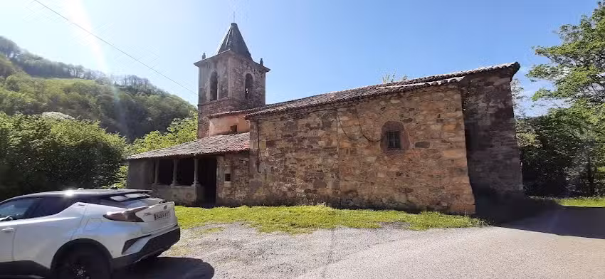 Iglesia parroquial de Quintana