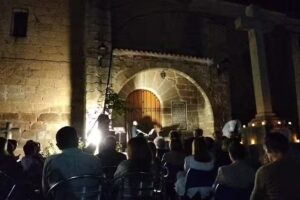 Iglesia Parroquial de San Juan Bautista en Peraleda de San Rom&aacute;n
